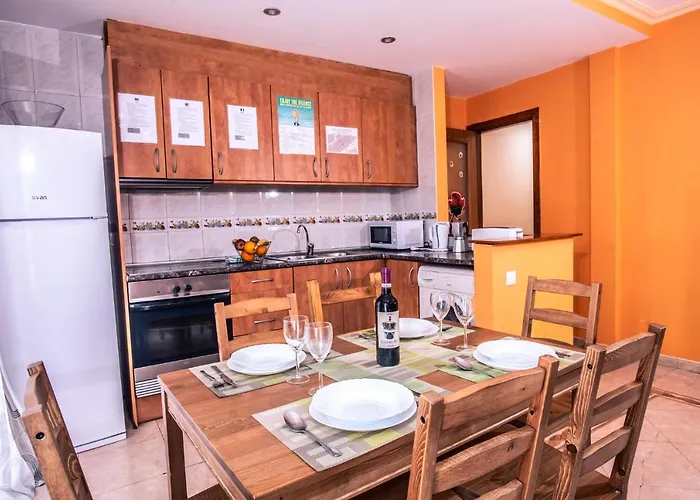 Апартаменты Yaco *